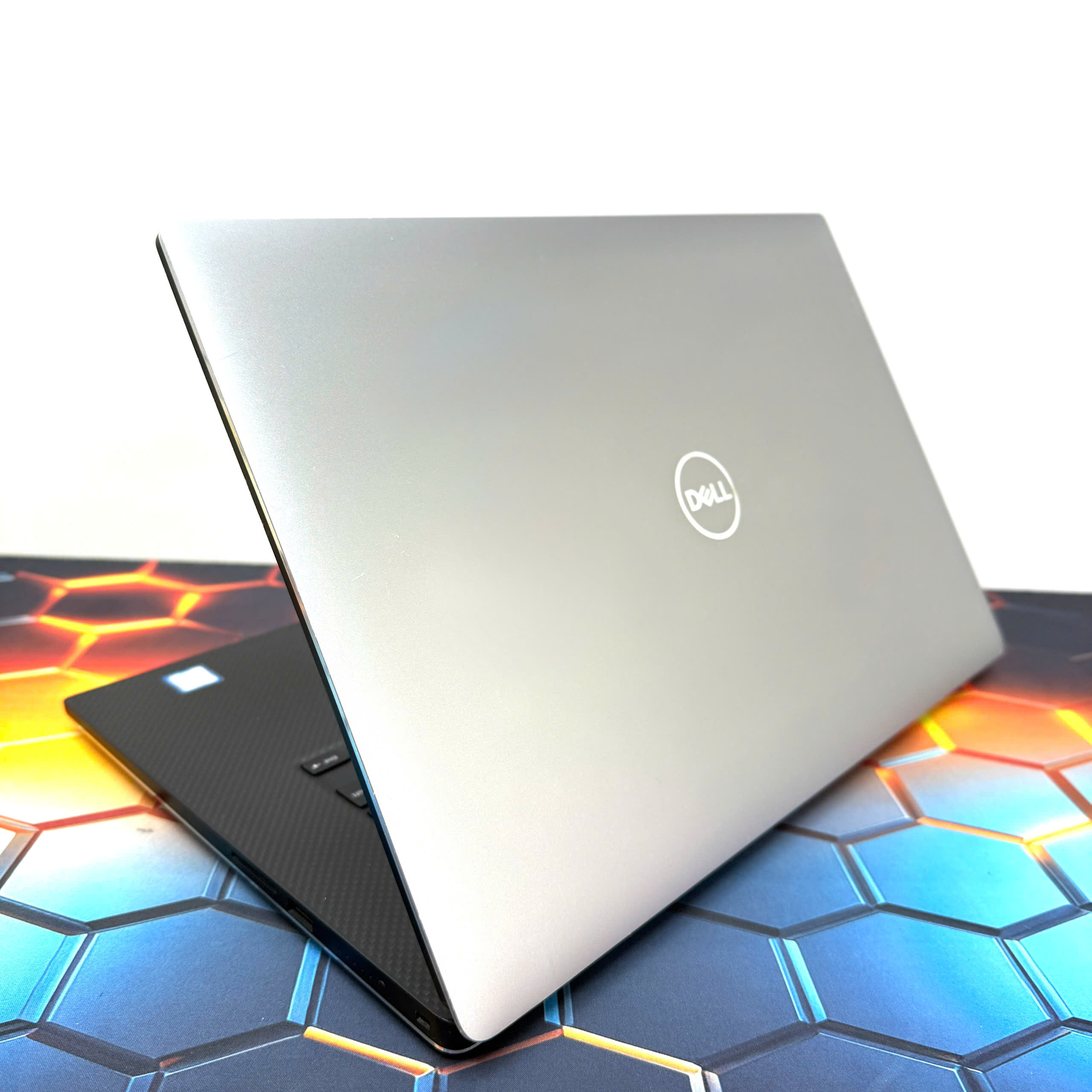Dell Precision 5540 Core i7-9750H 16GB 512GB Quadro T1000 4GB 15.6 FHD+ - Hình ảnh 6